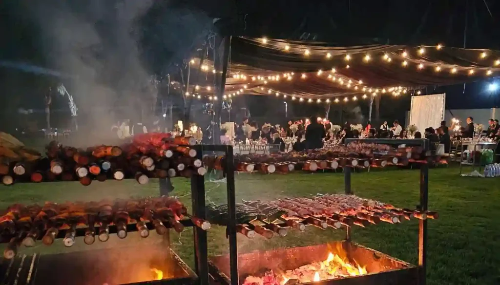 Espadas Brasileñas para Eventos Premium Rodizio en Vivo que Impacta en esta ocasión boda para 300 personas